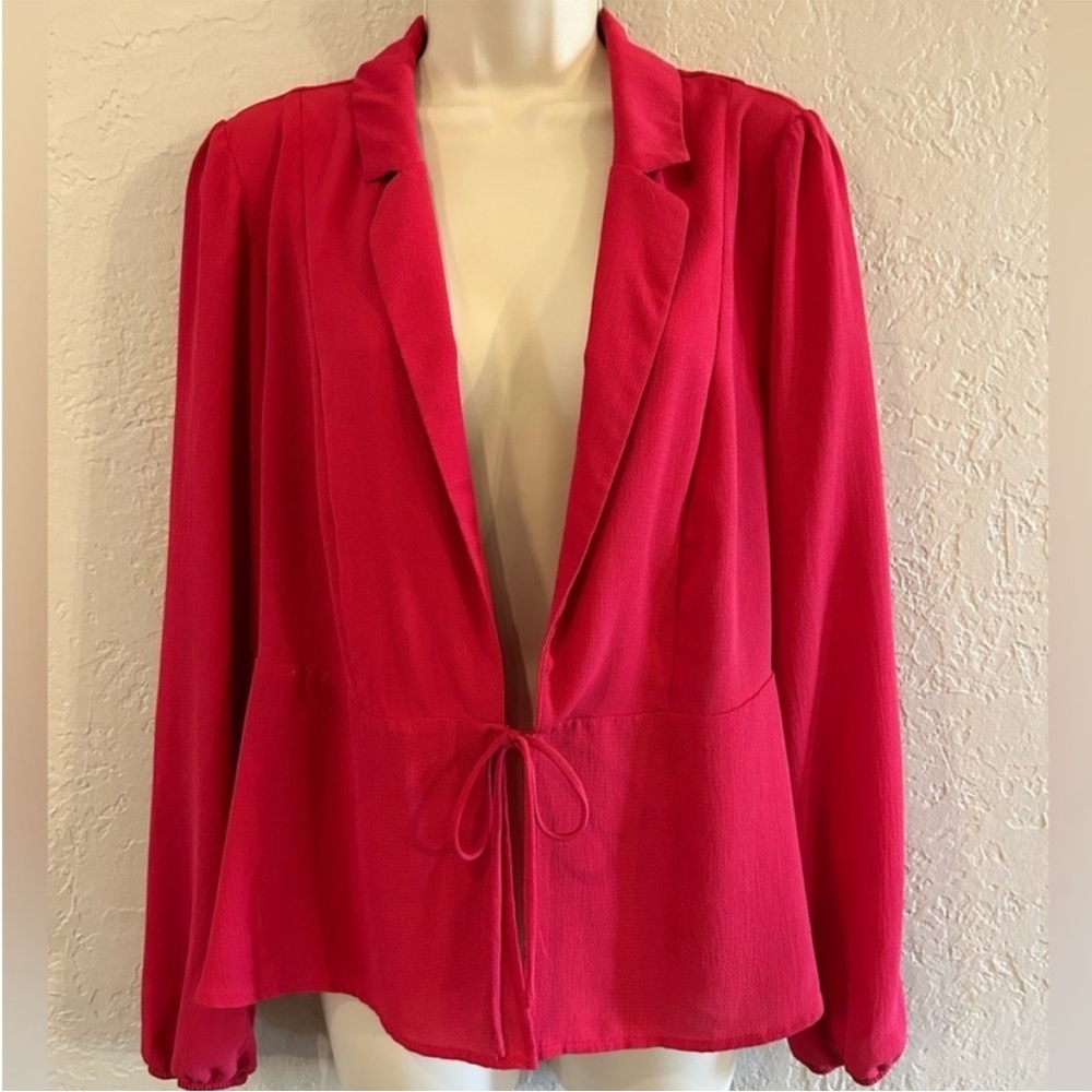 Torrid Lightweight Red Blazer with Notched Lapels and Relaxed Fit size 1